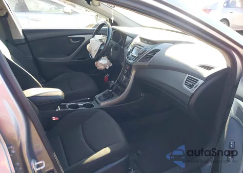 2016 Hyundai Elantra Value Edition z USA, uszkodzony, nr VIN KMHDH4AE3GU545118